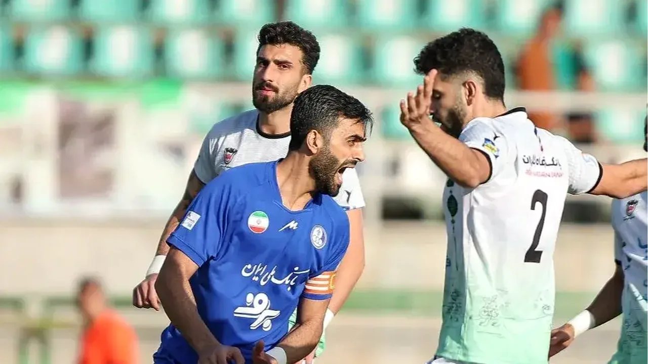 تساوی بیثمر ذوبآهن و استقلال خوزستان در فولادشهر