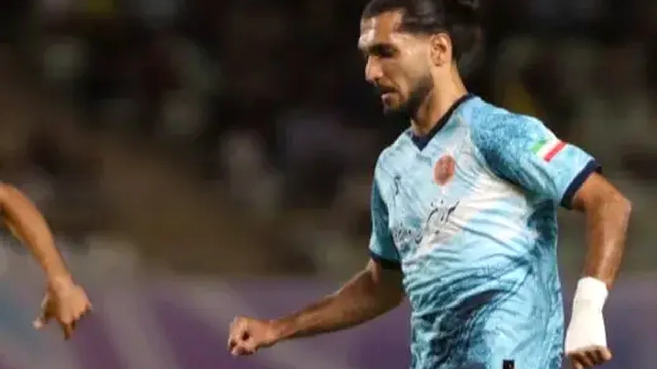 نیکنفس: اخراج بازیکن، نقطه عطف دیدار پرسپولیس