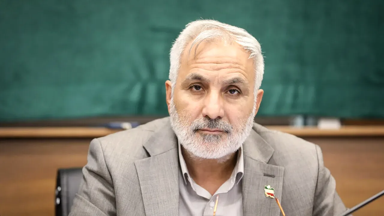 اصلاح قانون بازنشستگی؛ راهکار مجلس برای افزایش دریافتی بازنشستگان